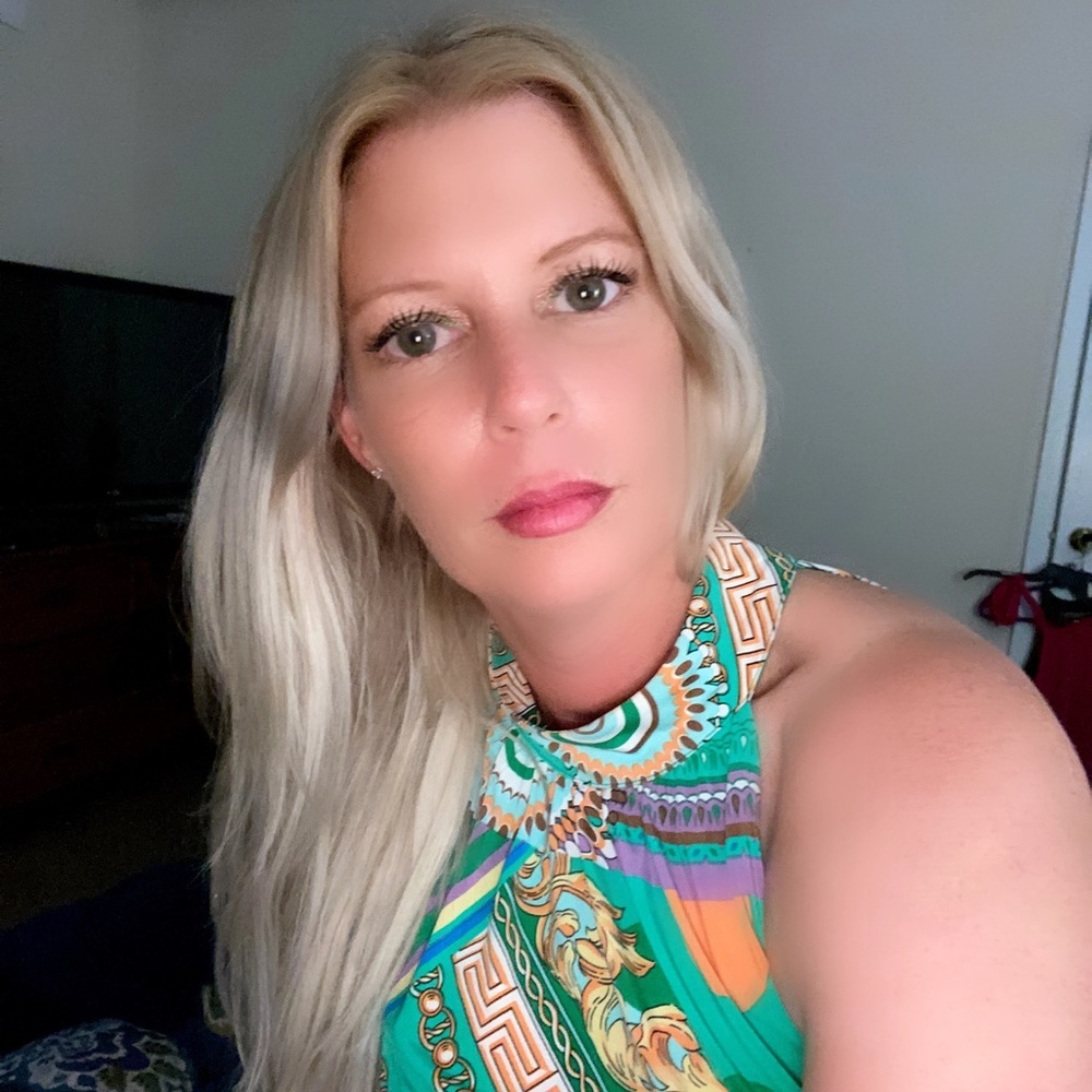 Meet your Posher, Cristen